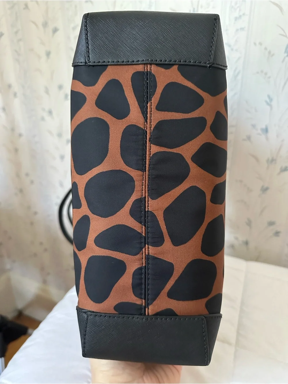 Michael Kors Giraffe Print Tote - Picture 7 of 16